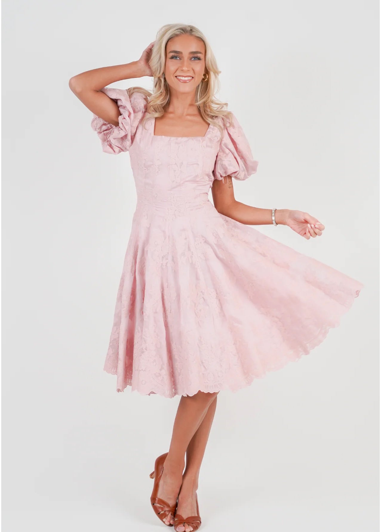 Elina Dress Baby Pink