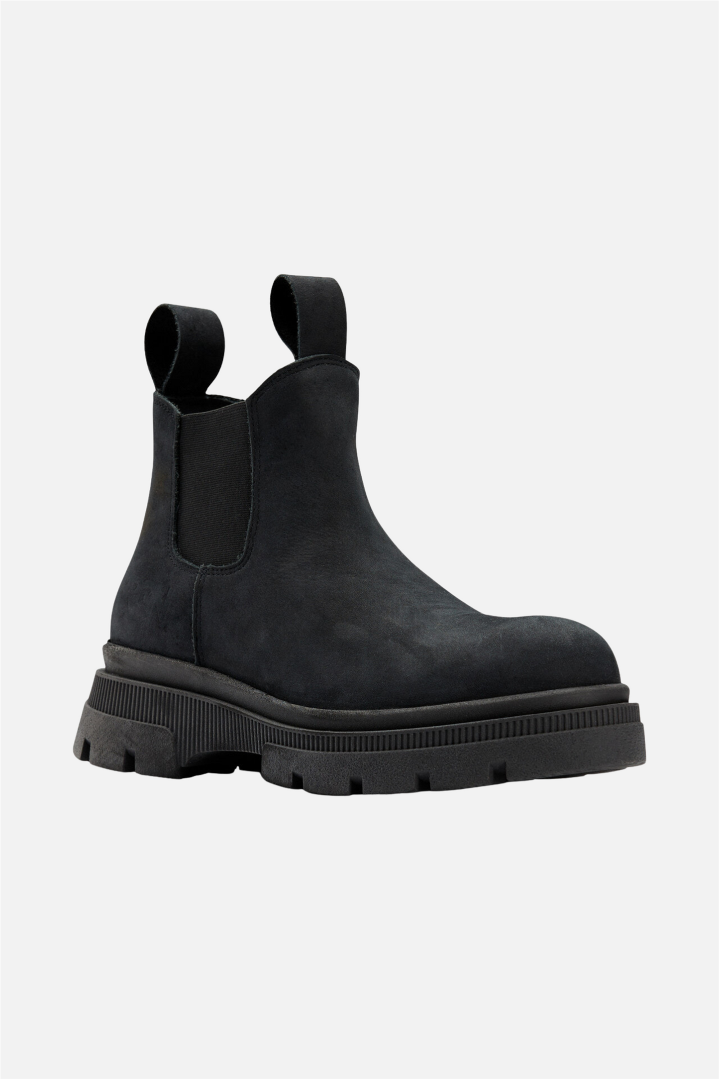 Low Chelsea Boots
