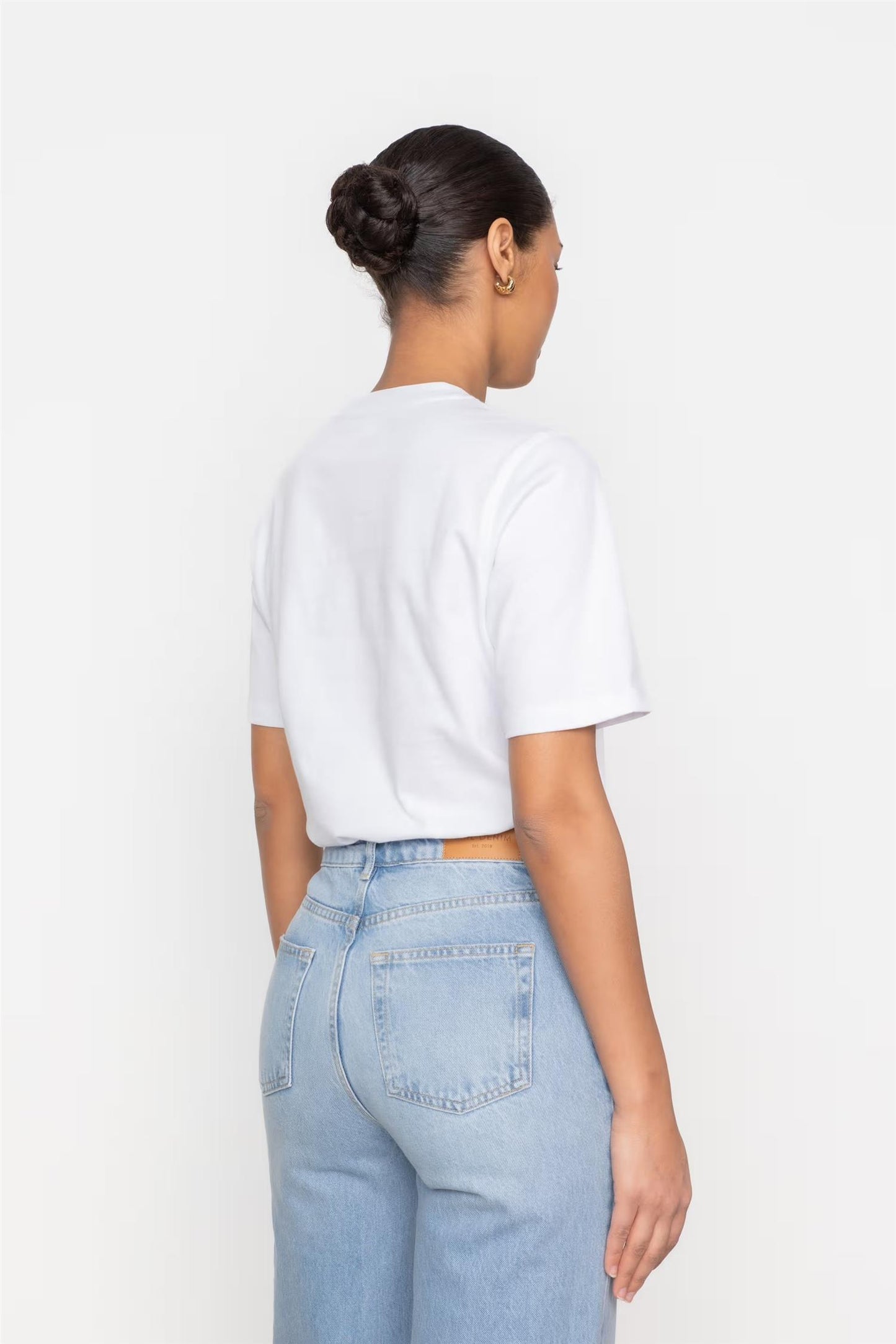 Ezra Tee