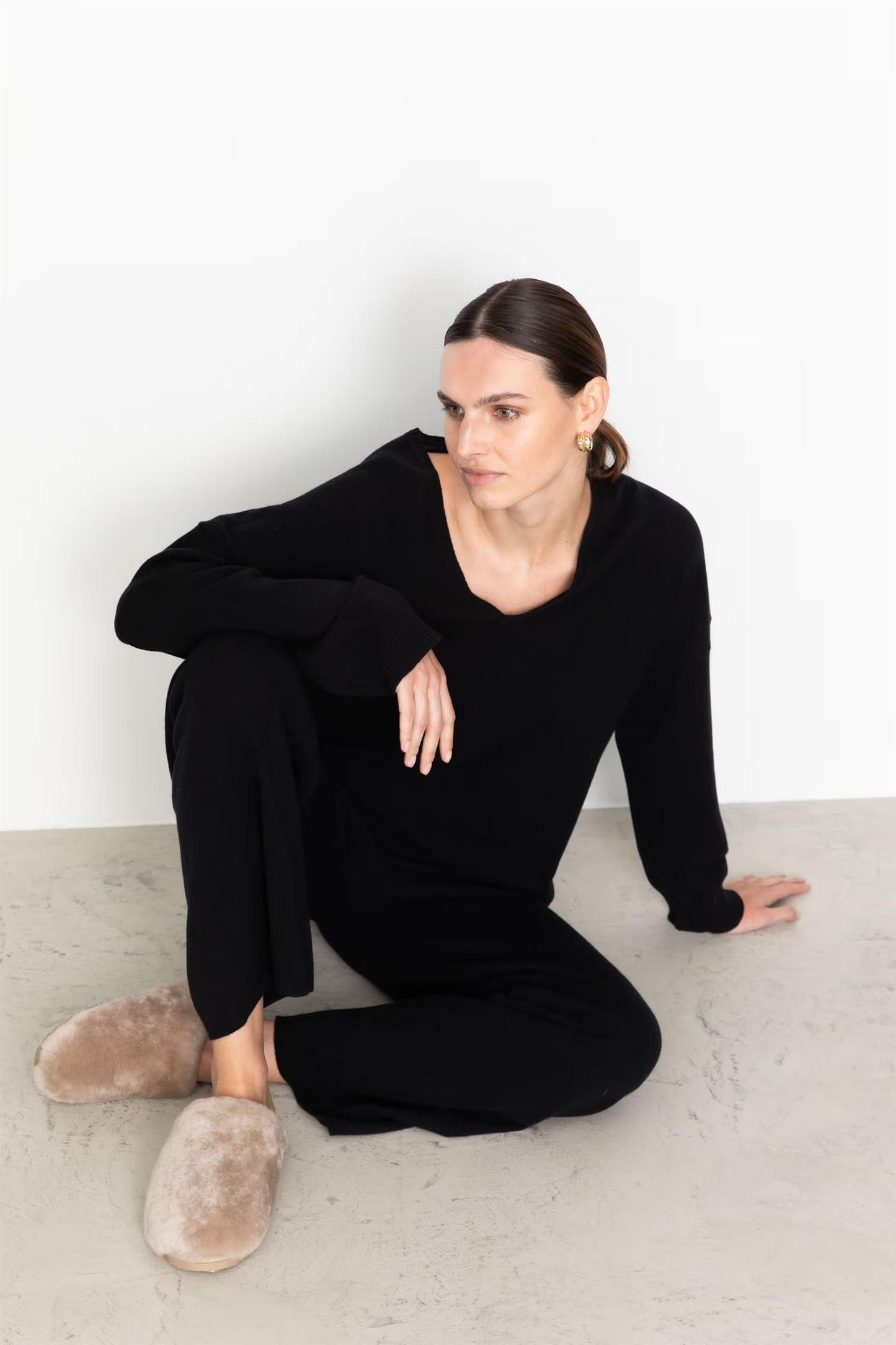 Cozy Slippers Taupe