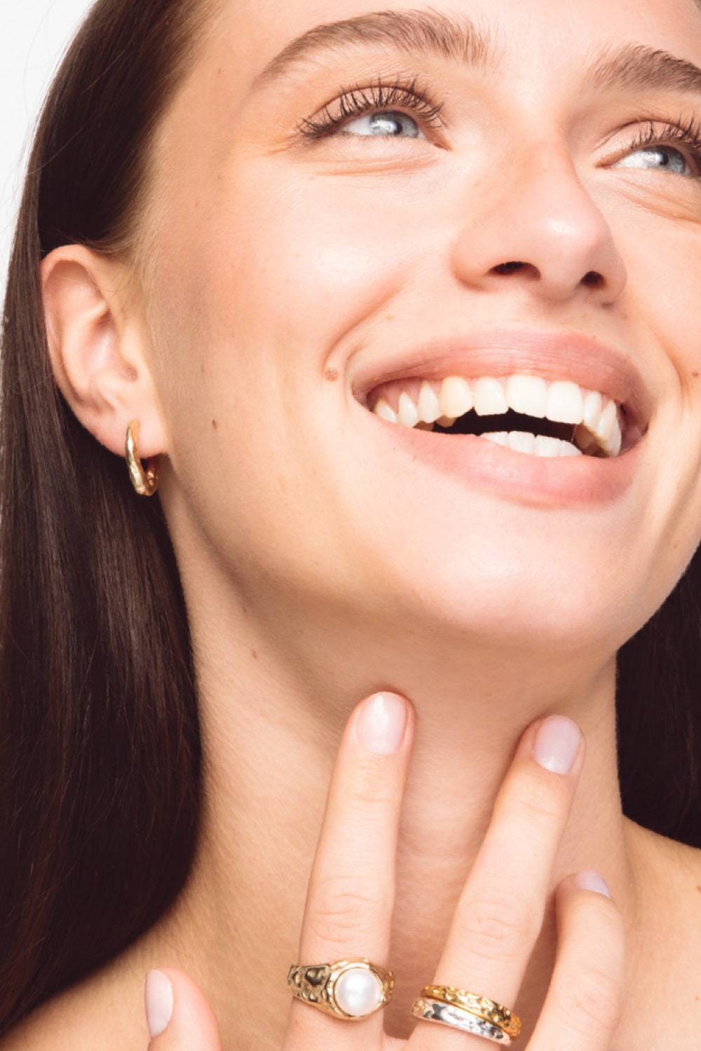 The Small Triangle Earrings Gold