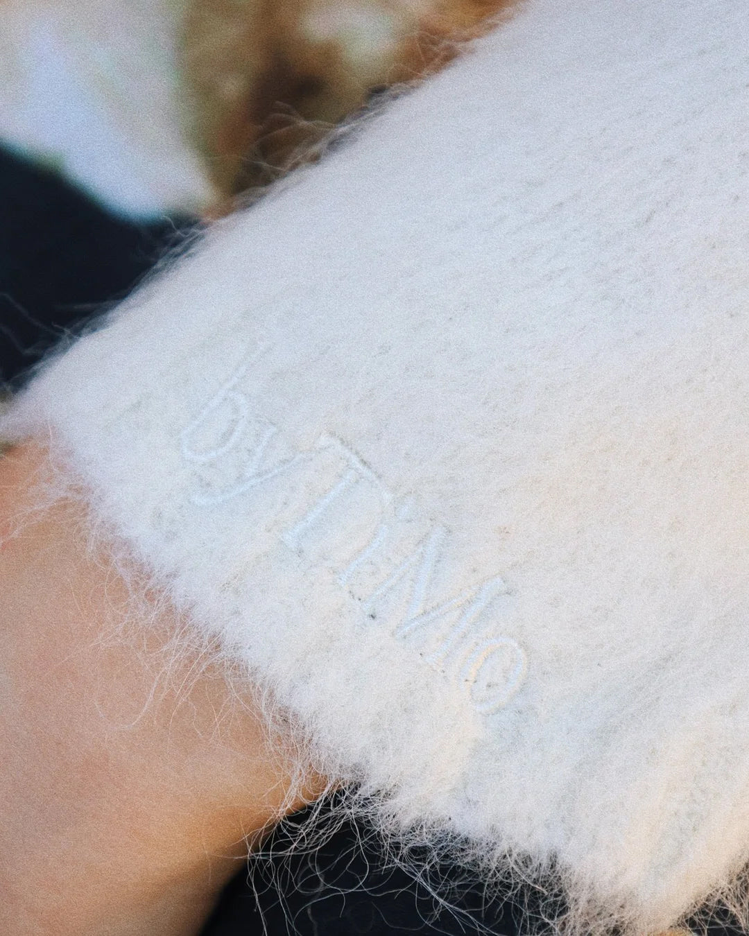 Hairy Knit Jacket Off-white