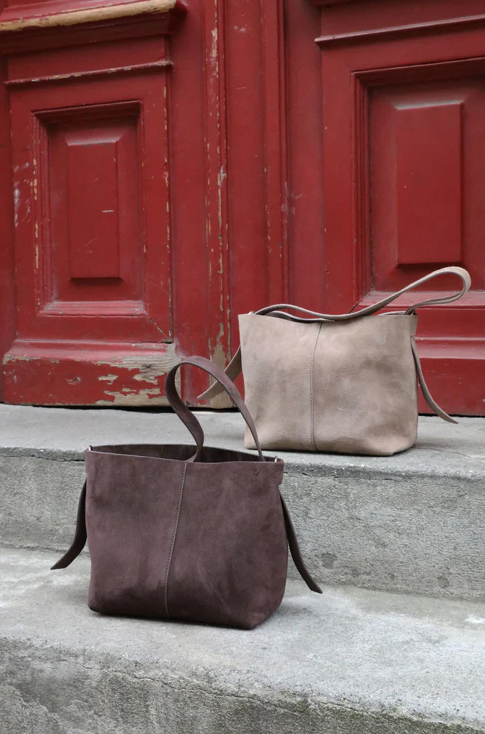Suede Fraya Small Bag Hot Fudge Brown