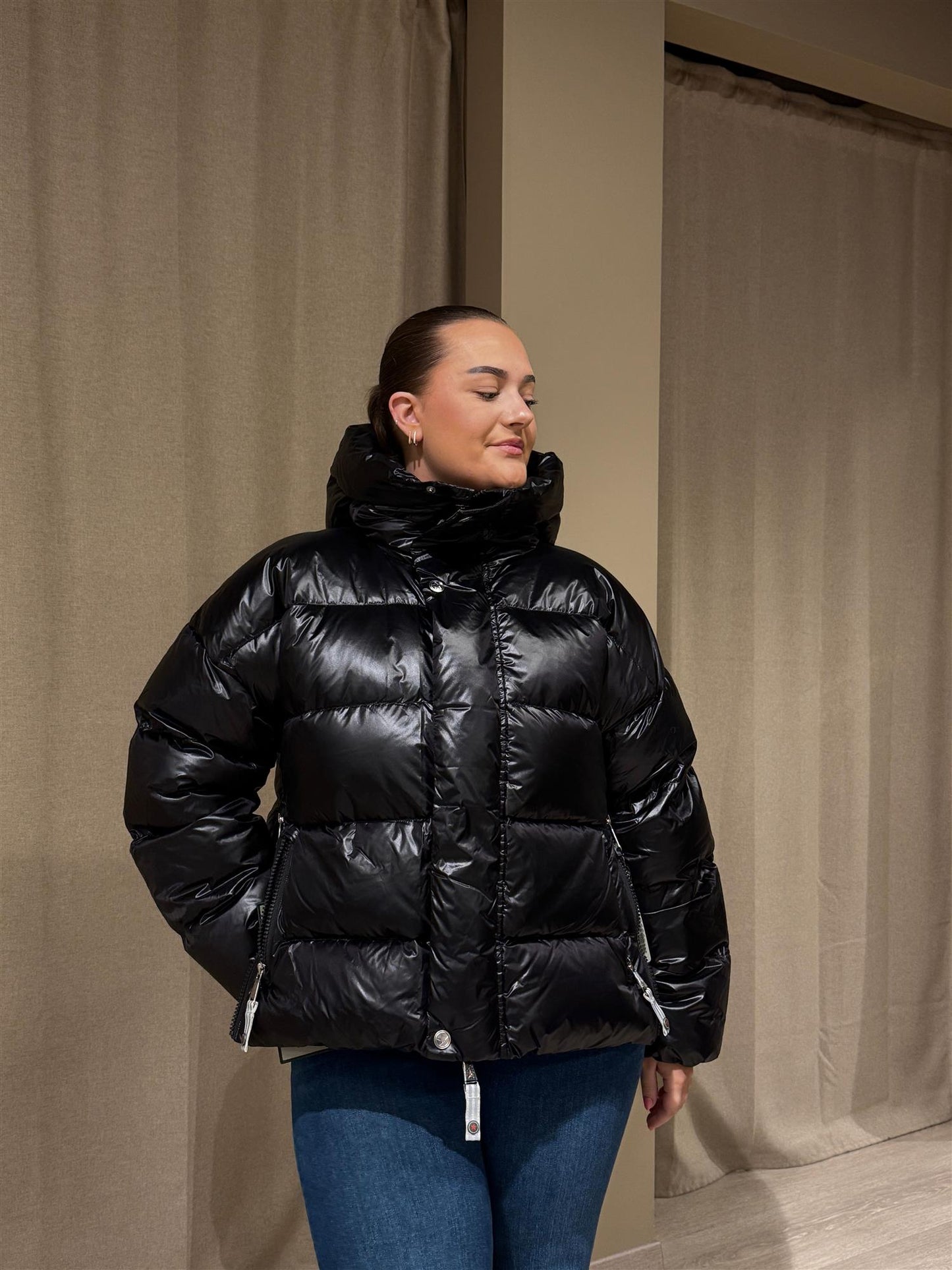 Ginny Short Jacket Sort