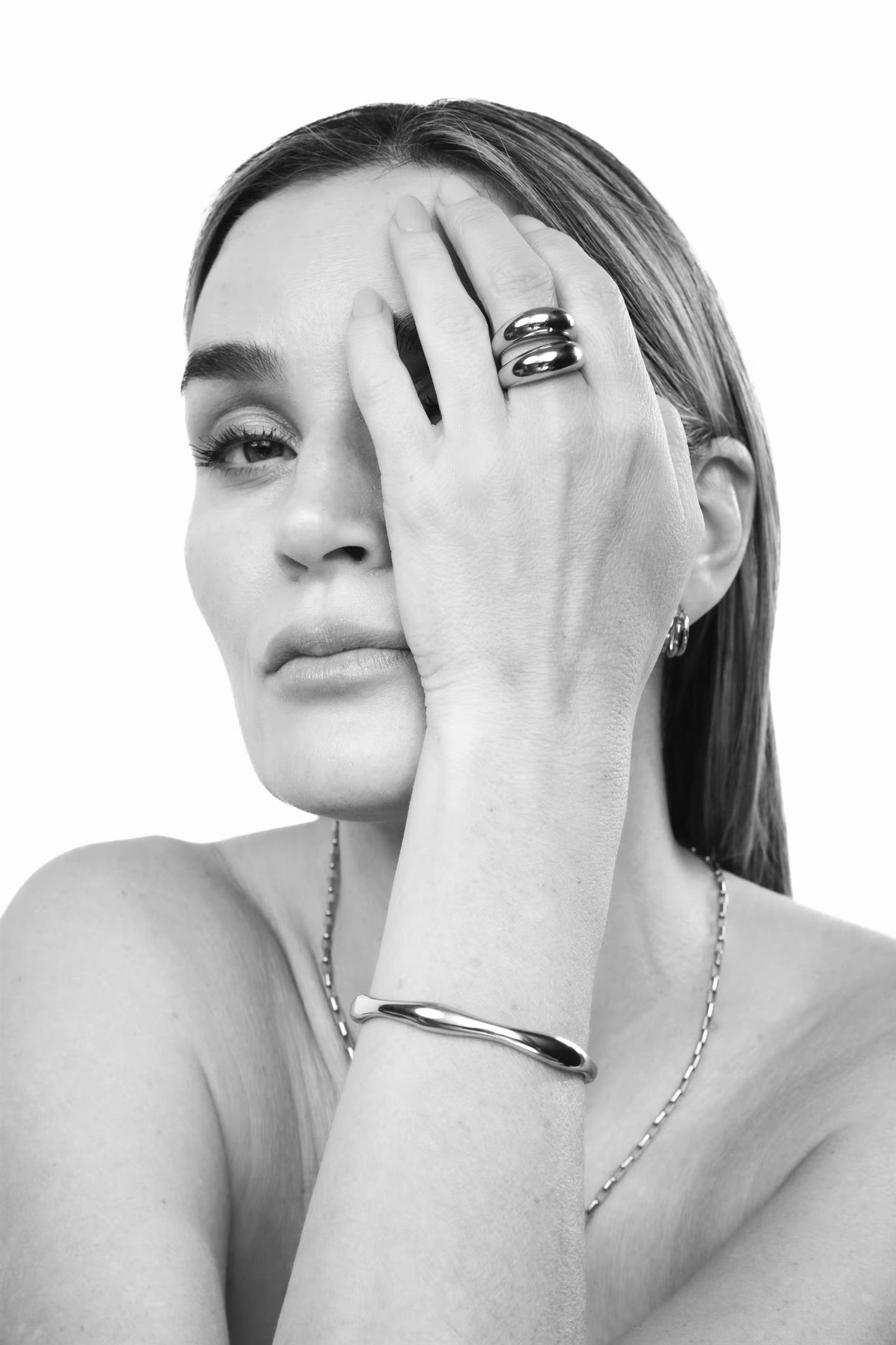 The Sleek Bracelet