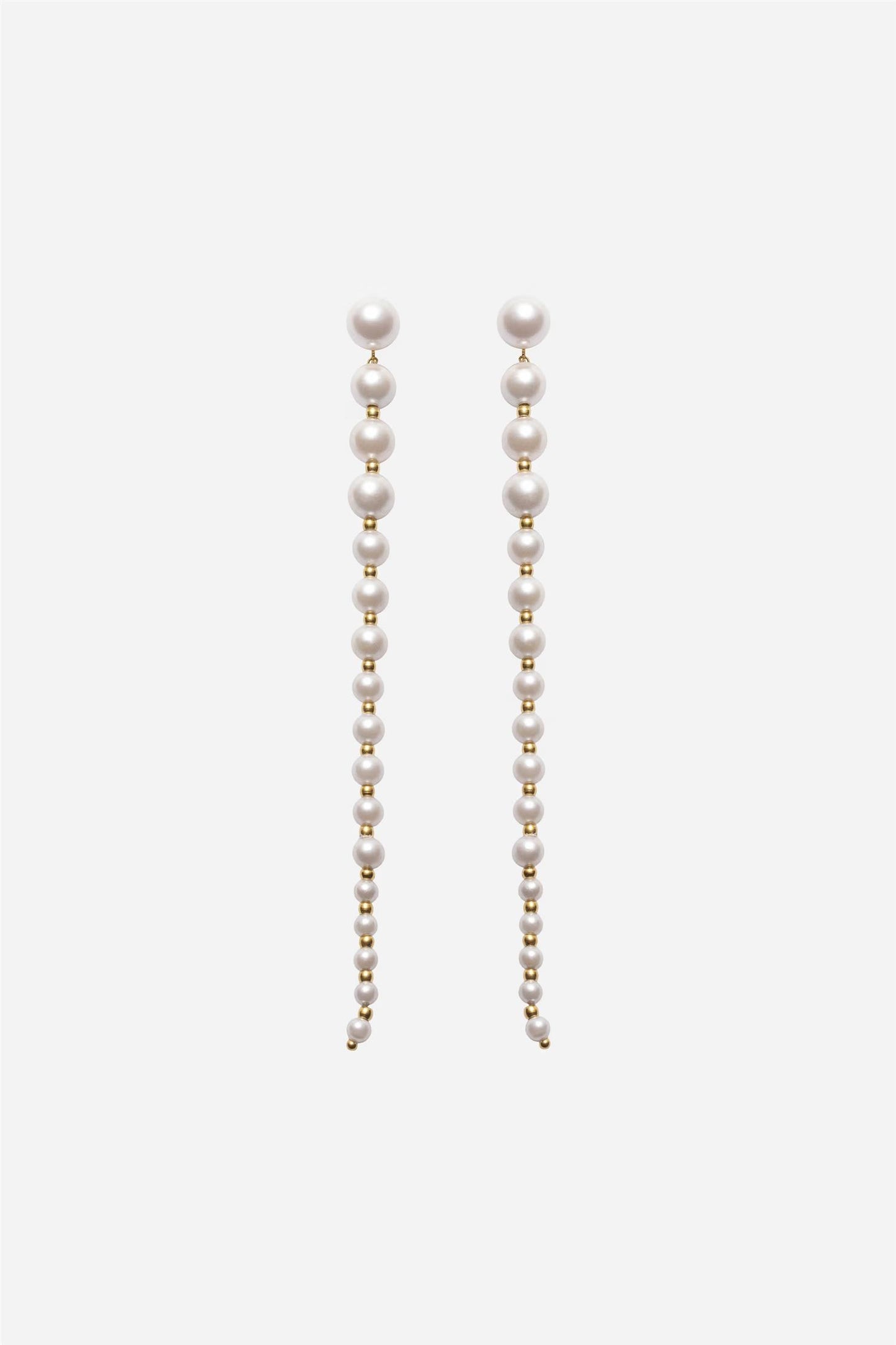 The Long Pearl Earrings