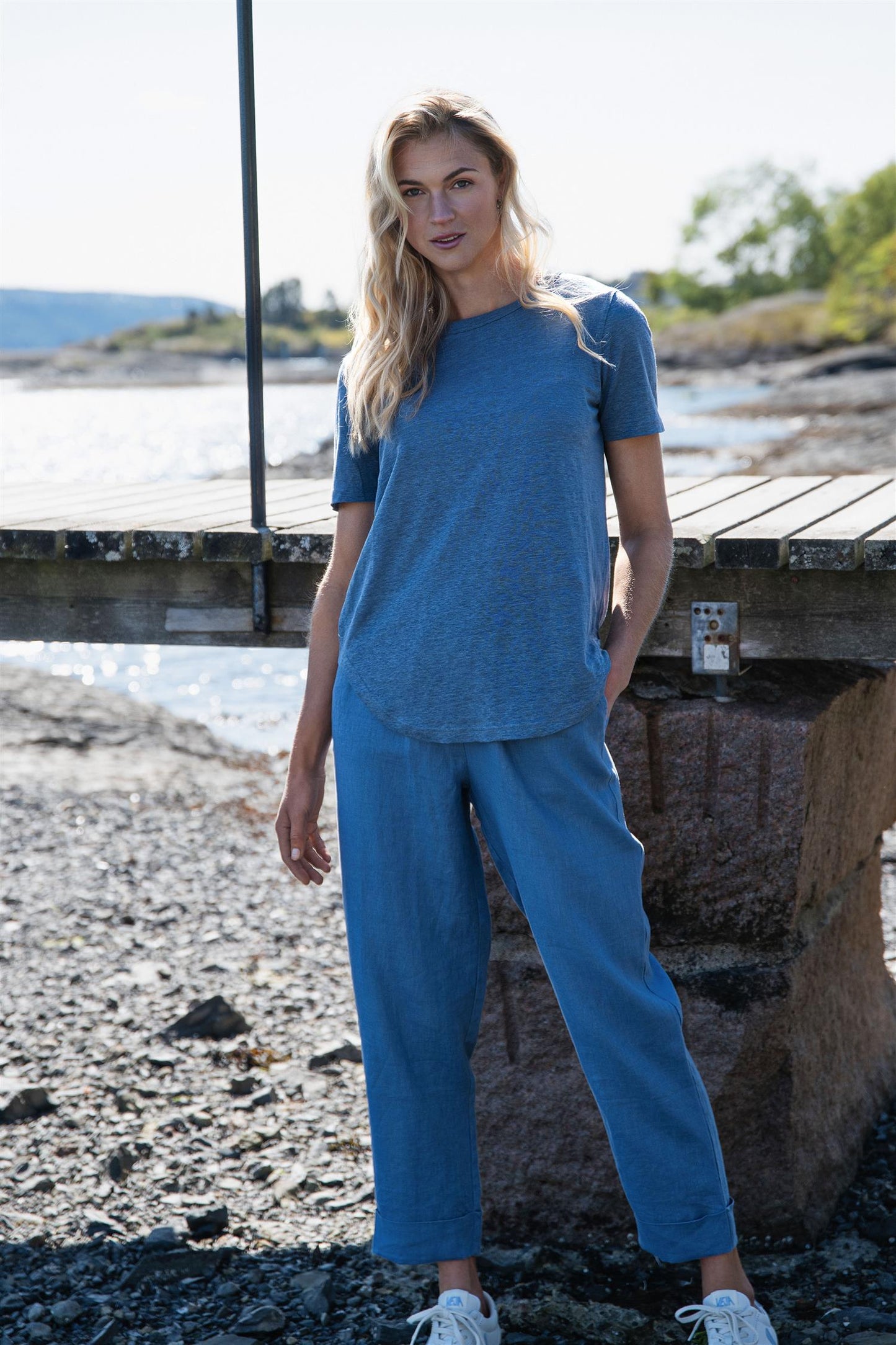 Leslie T-shirt - Washed Blue