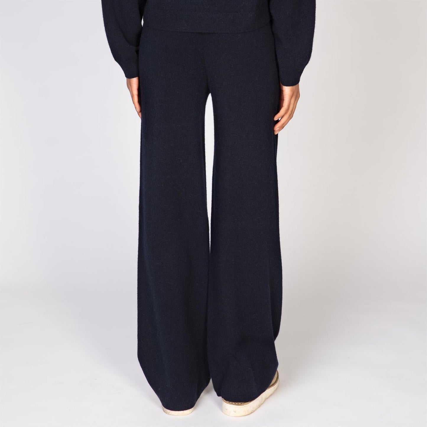 Cashmere trouser wide leg