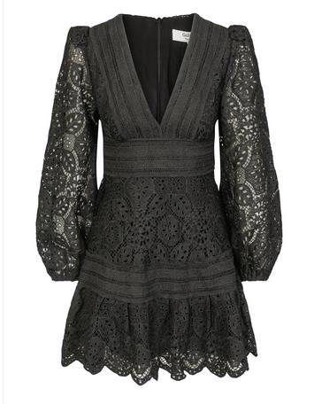 Castle Dress Sort