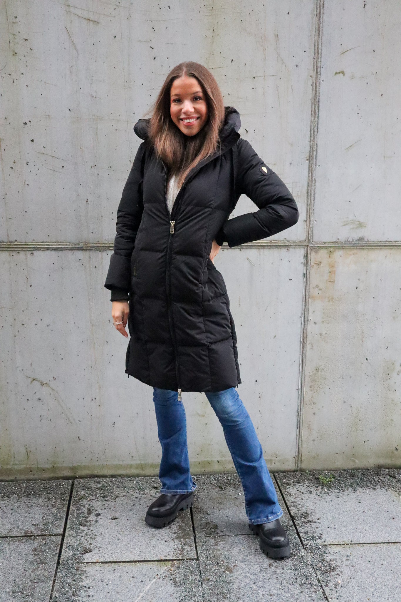 Nova Square Down Coat Black