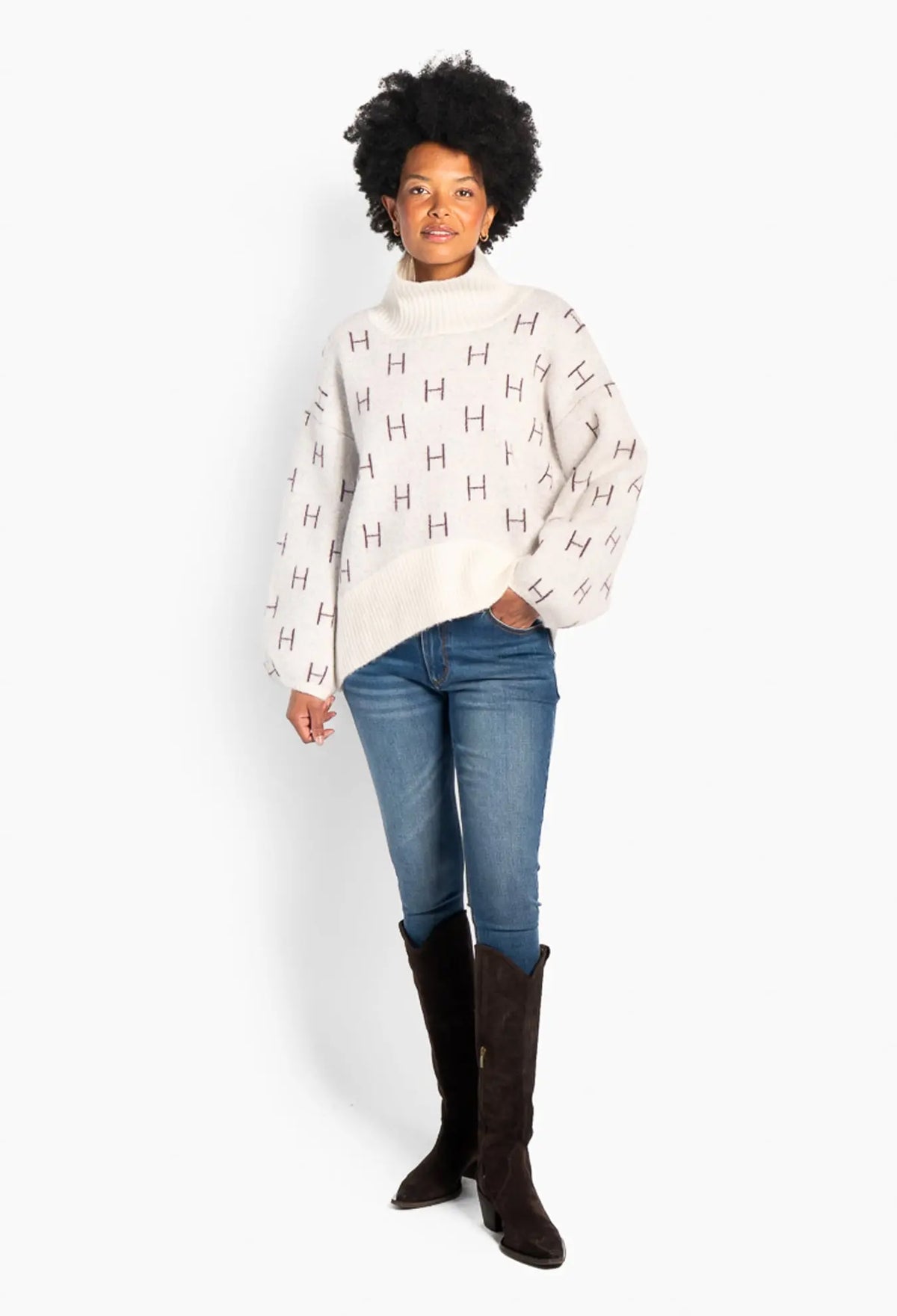 Fam Short Sweater - Vanilla Ice