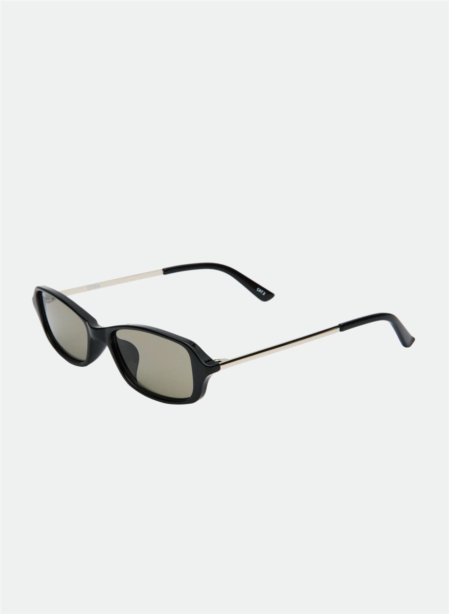 Caysee Black/Smoke
