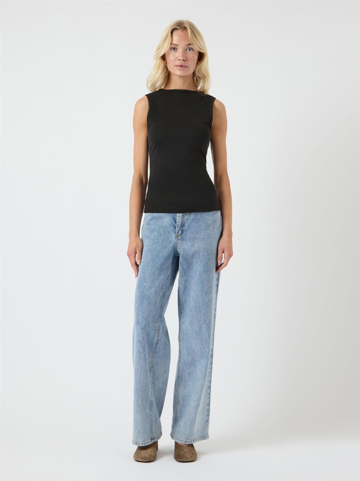YasPaloma Tank Top Black