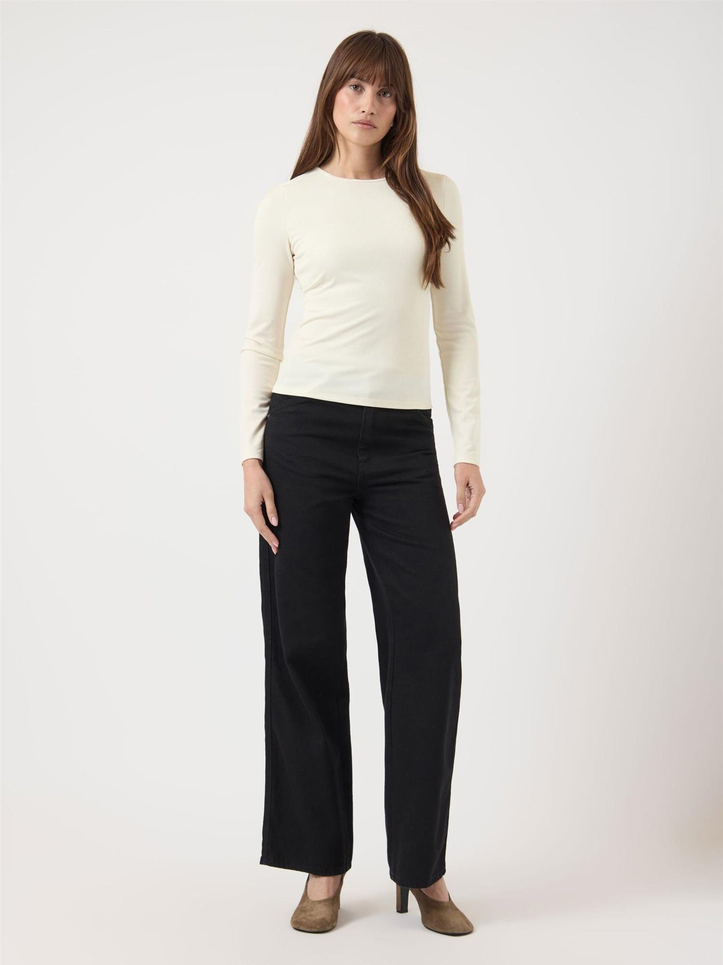 YasPaloma Ls Top Pristine