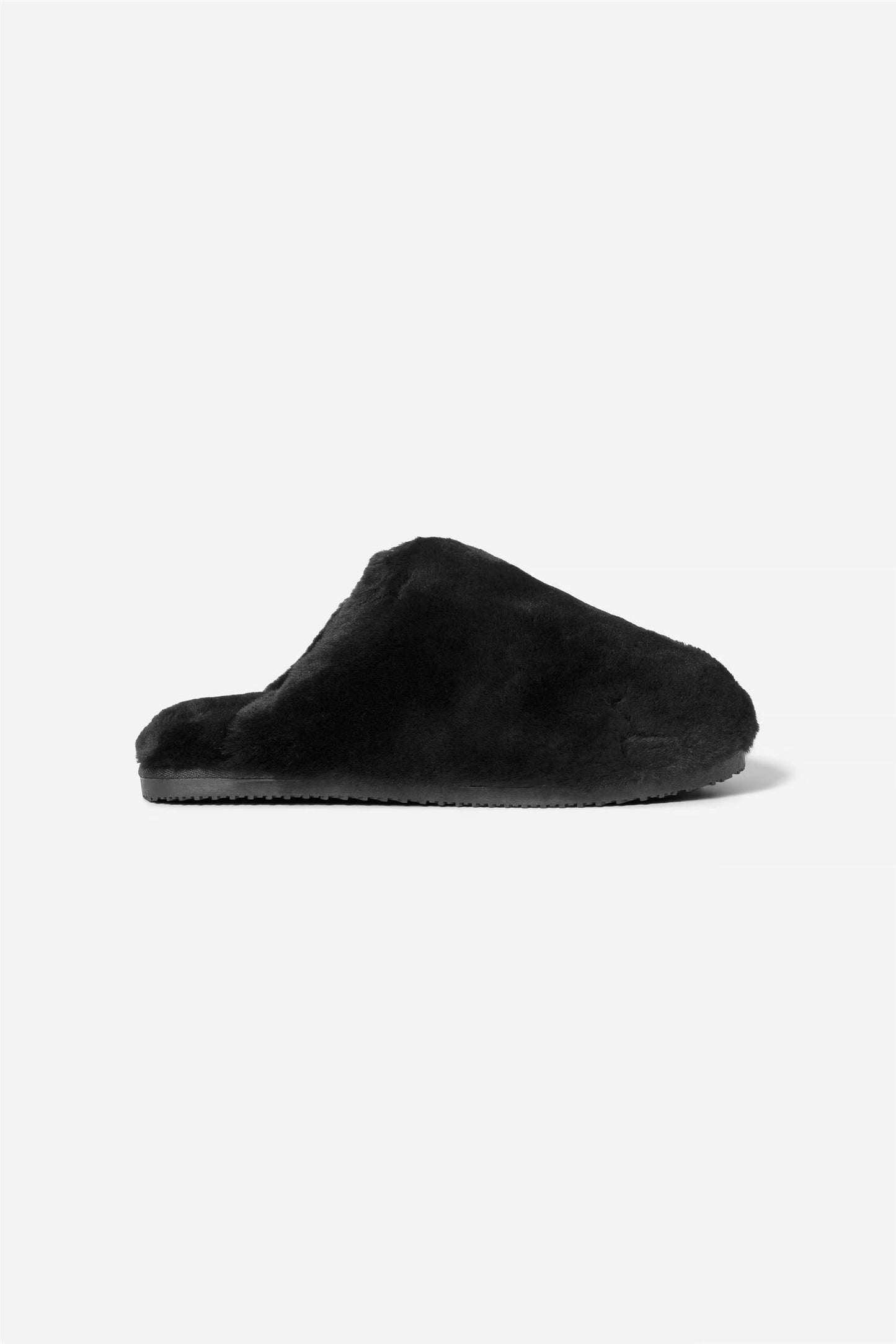 Cozy Slippers Sort