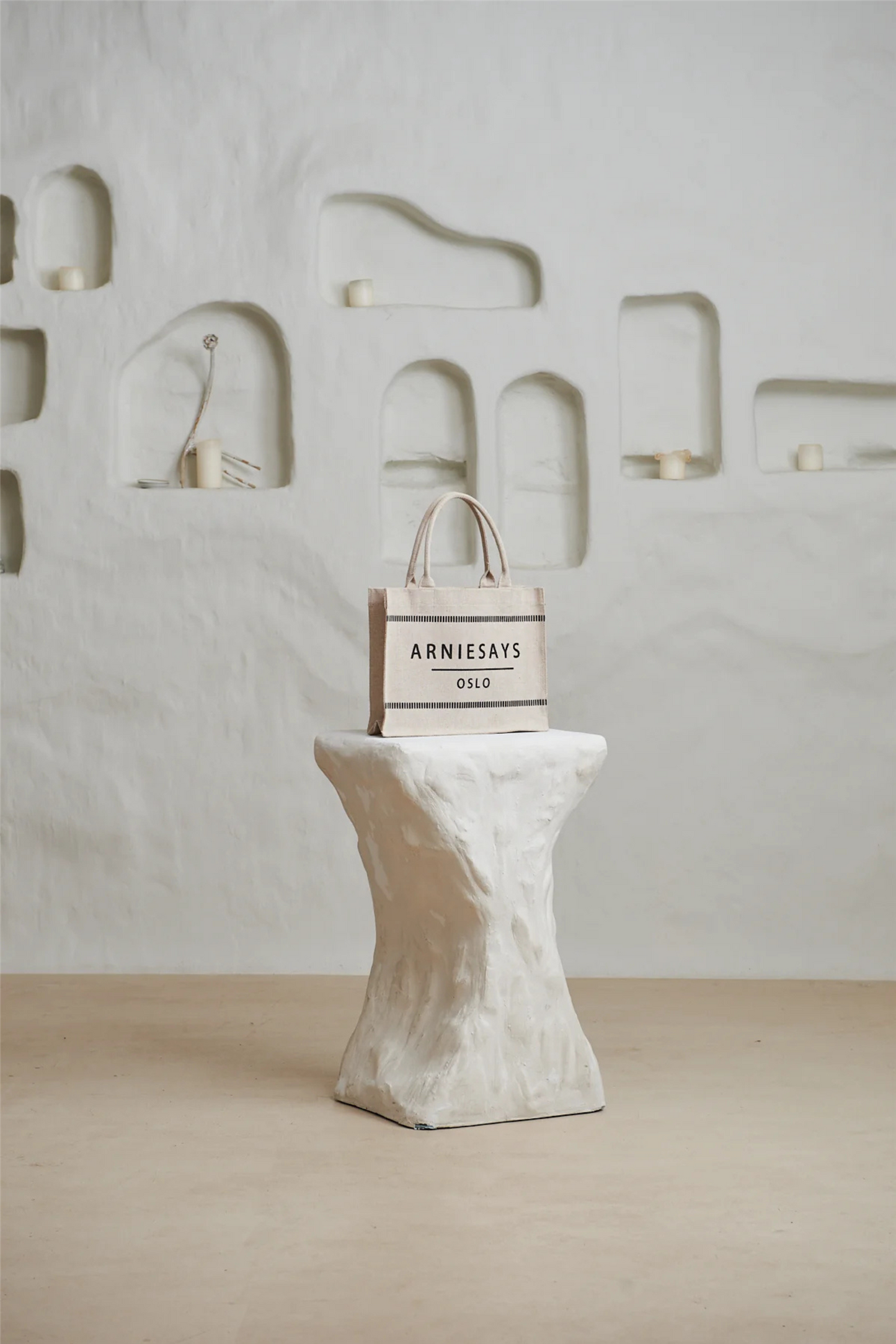 Riviera Shopper