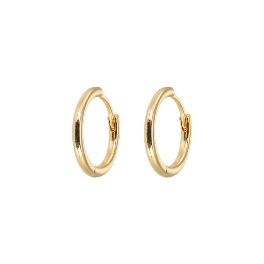 Medium gold hoops