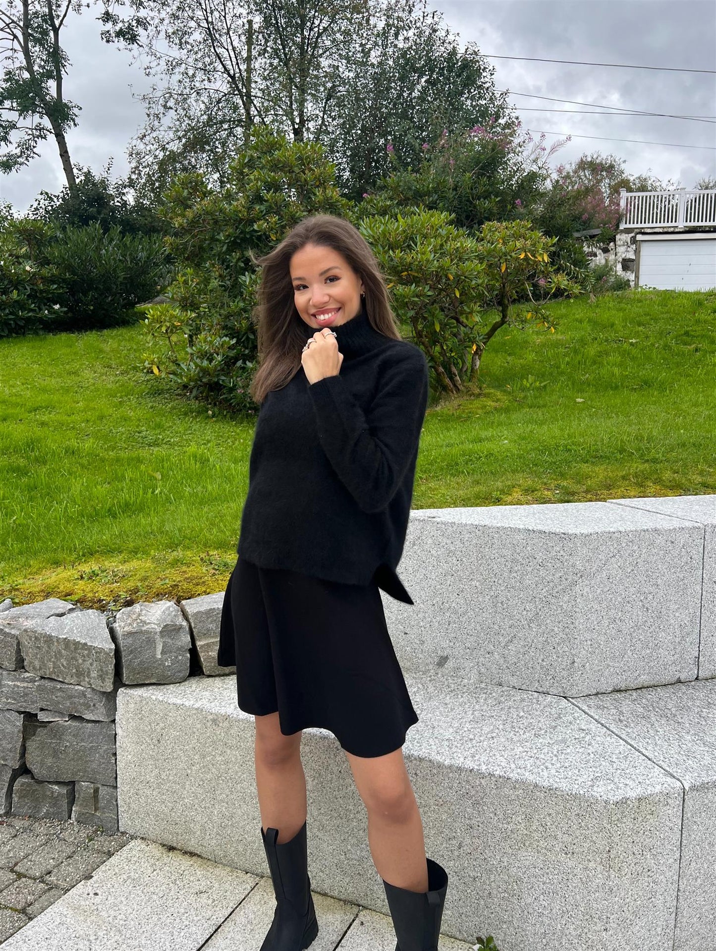 Jade Sweater Black