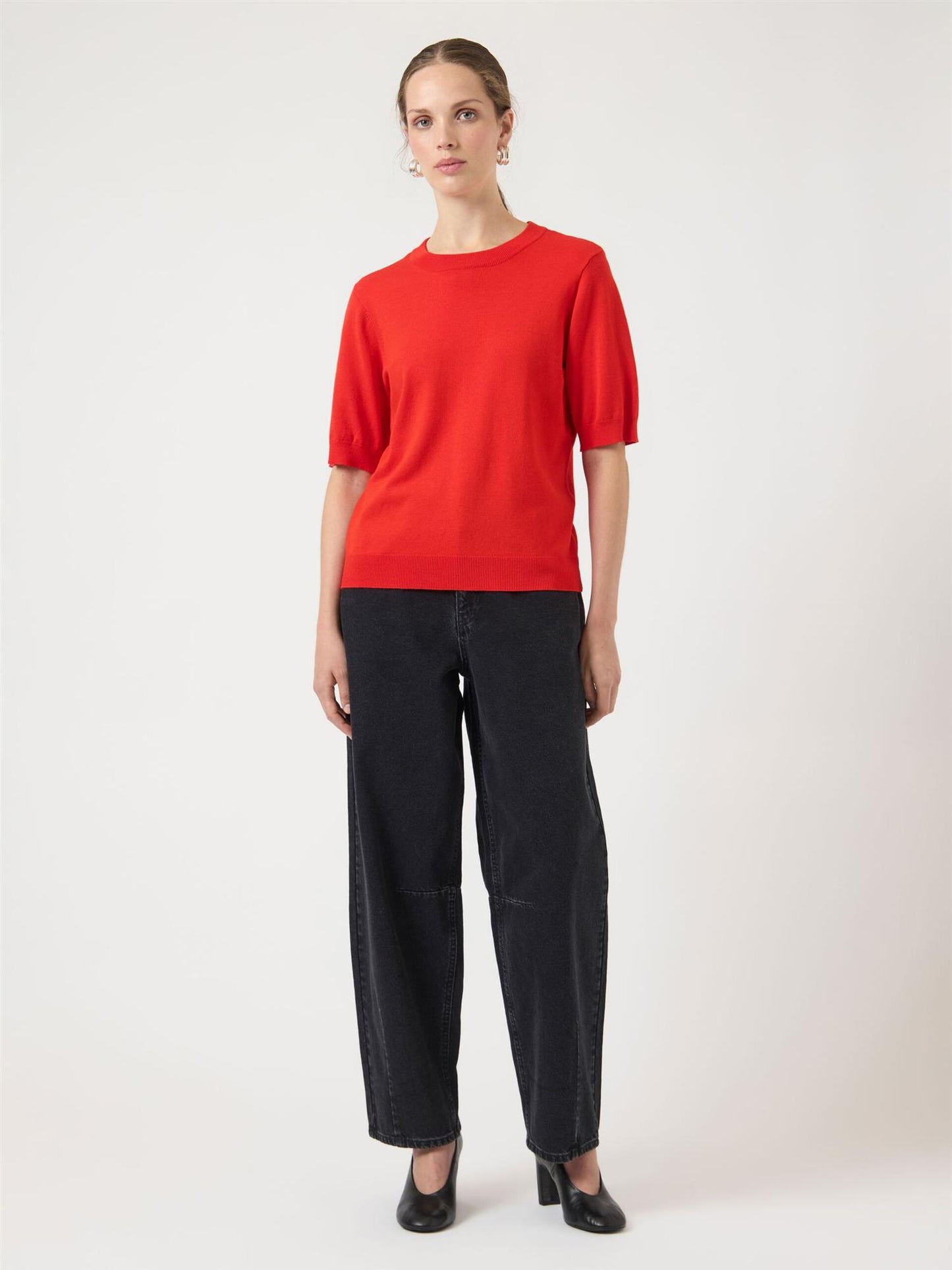YasLena SS Knit Pullover Fiery Red