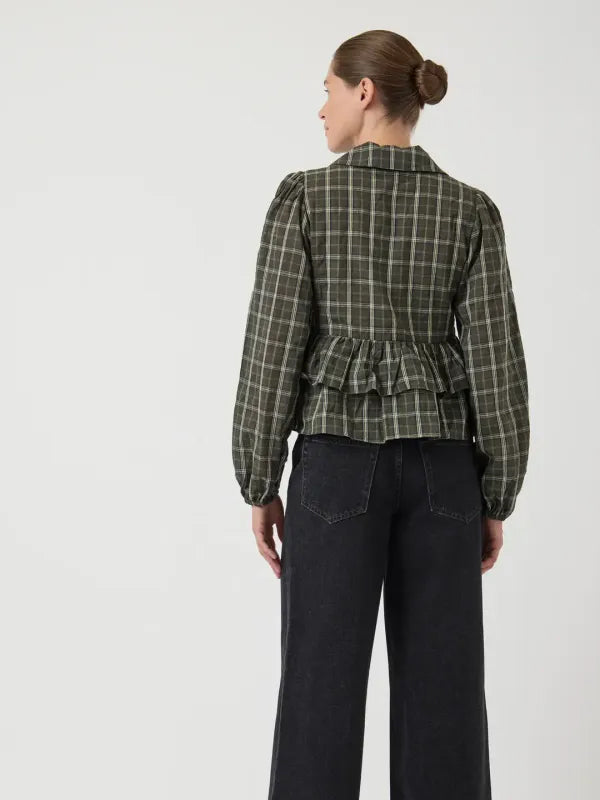 YASCinna LS Tie Top