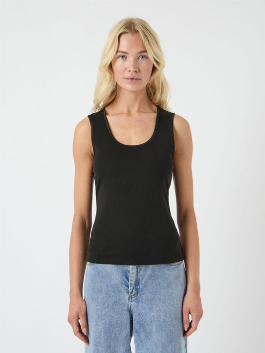 YasPaloma Tank Top Black