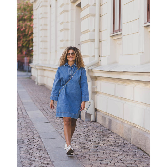 Popover Denim Dress