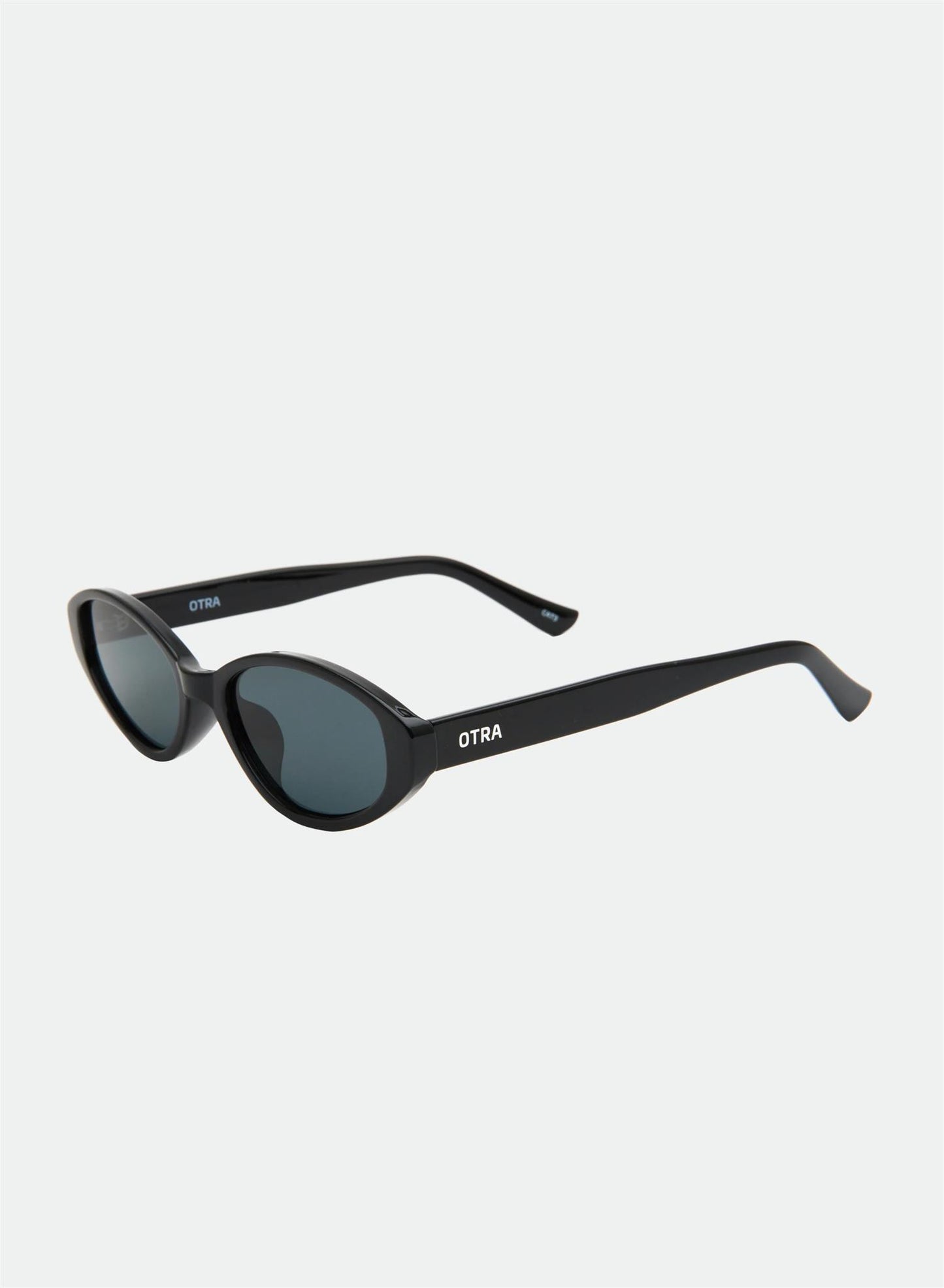 Ivy Black/Smoke