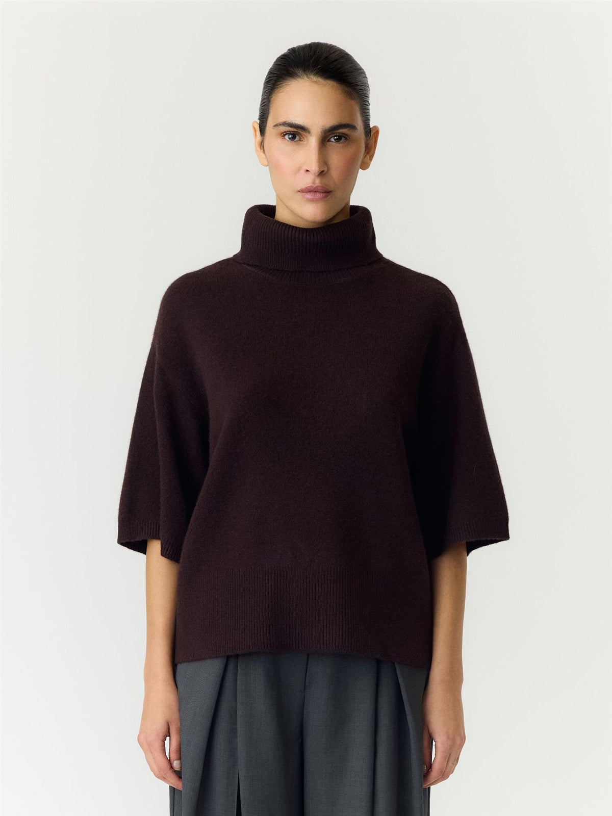 YasEmila Wool Knit Pullover - Coffee Bean