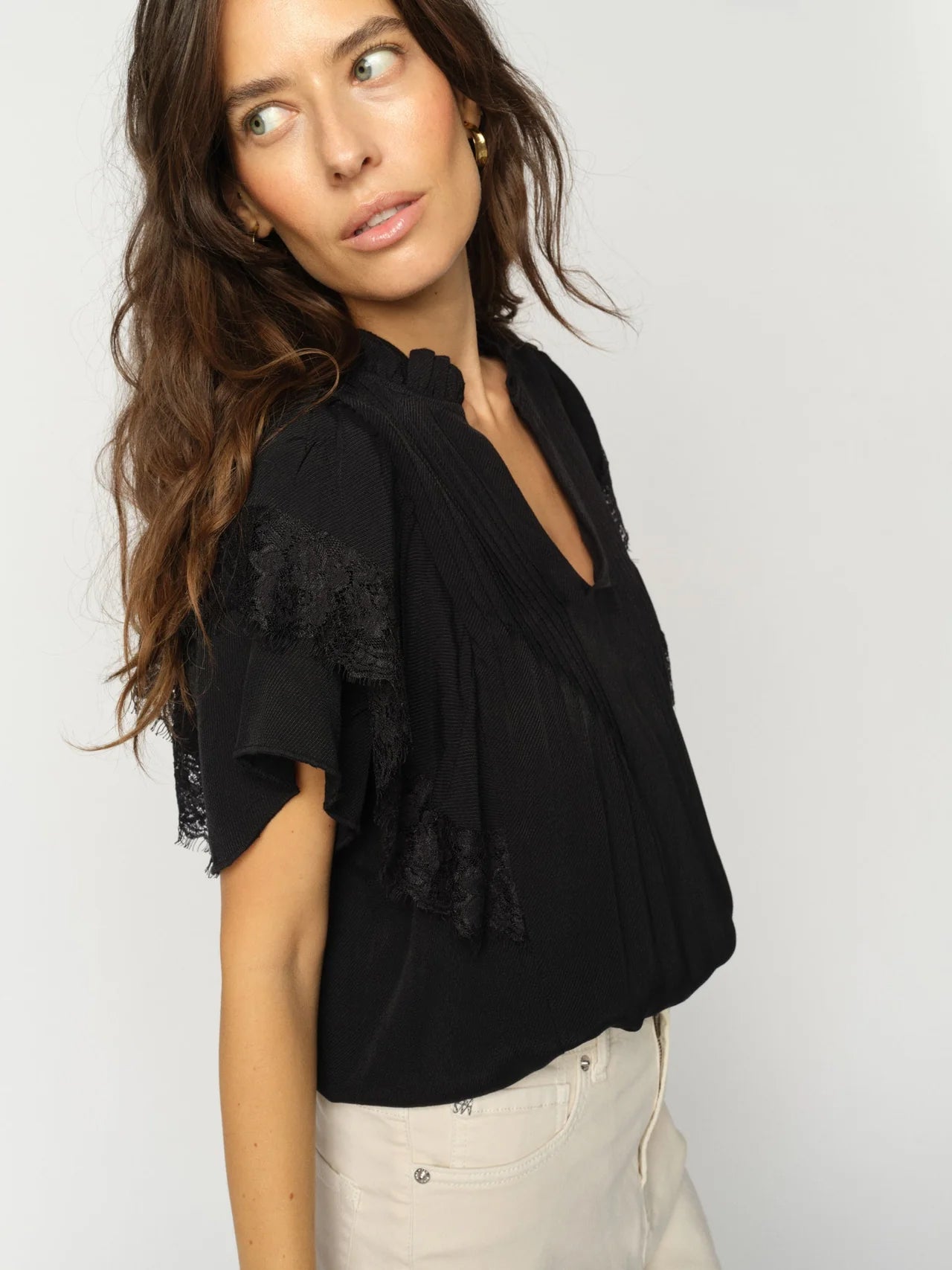 MMWea Flowish Blouse - Black