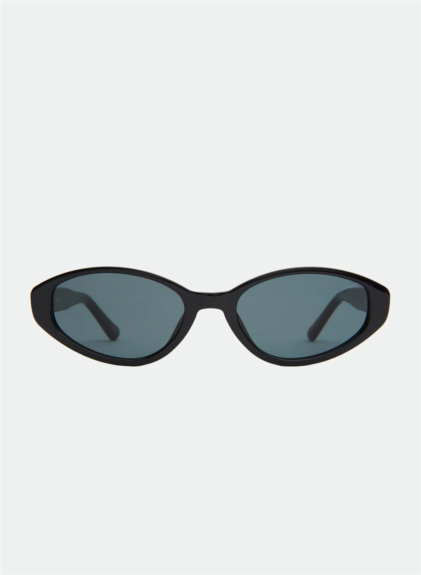 Ivy Black/Smoke