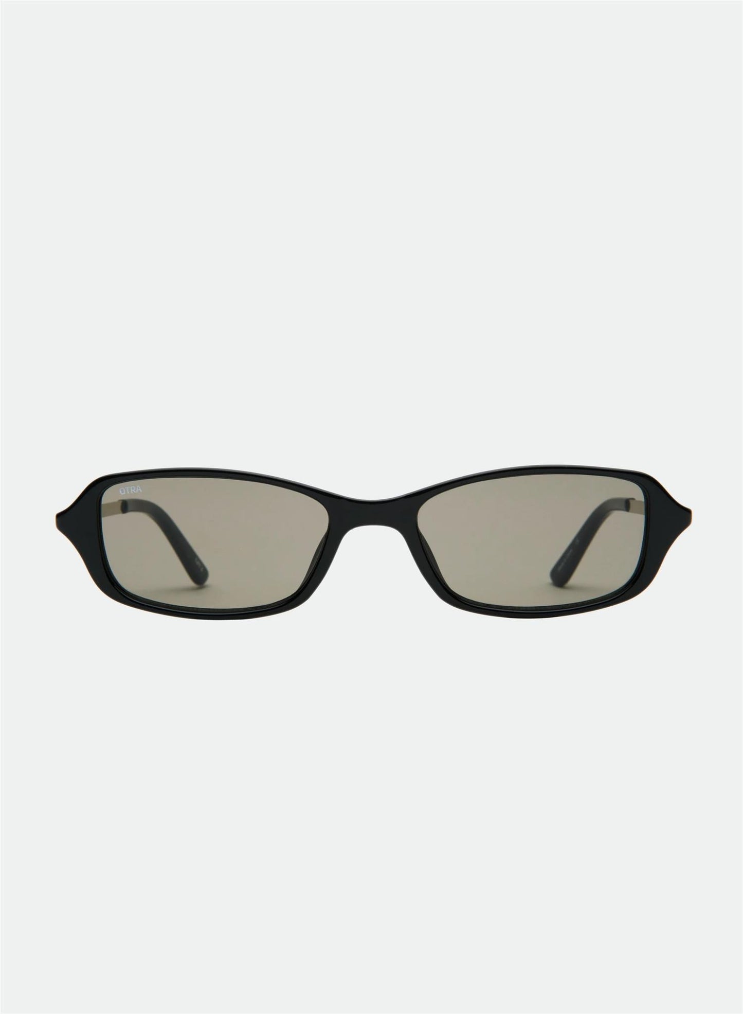 Caysee Black/Smoke