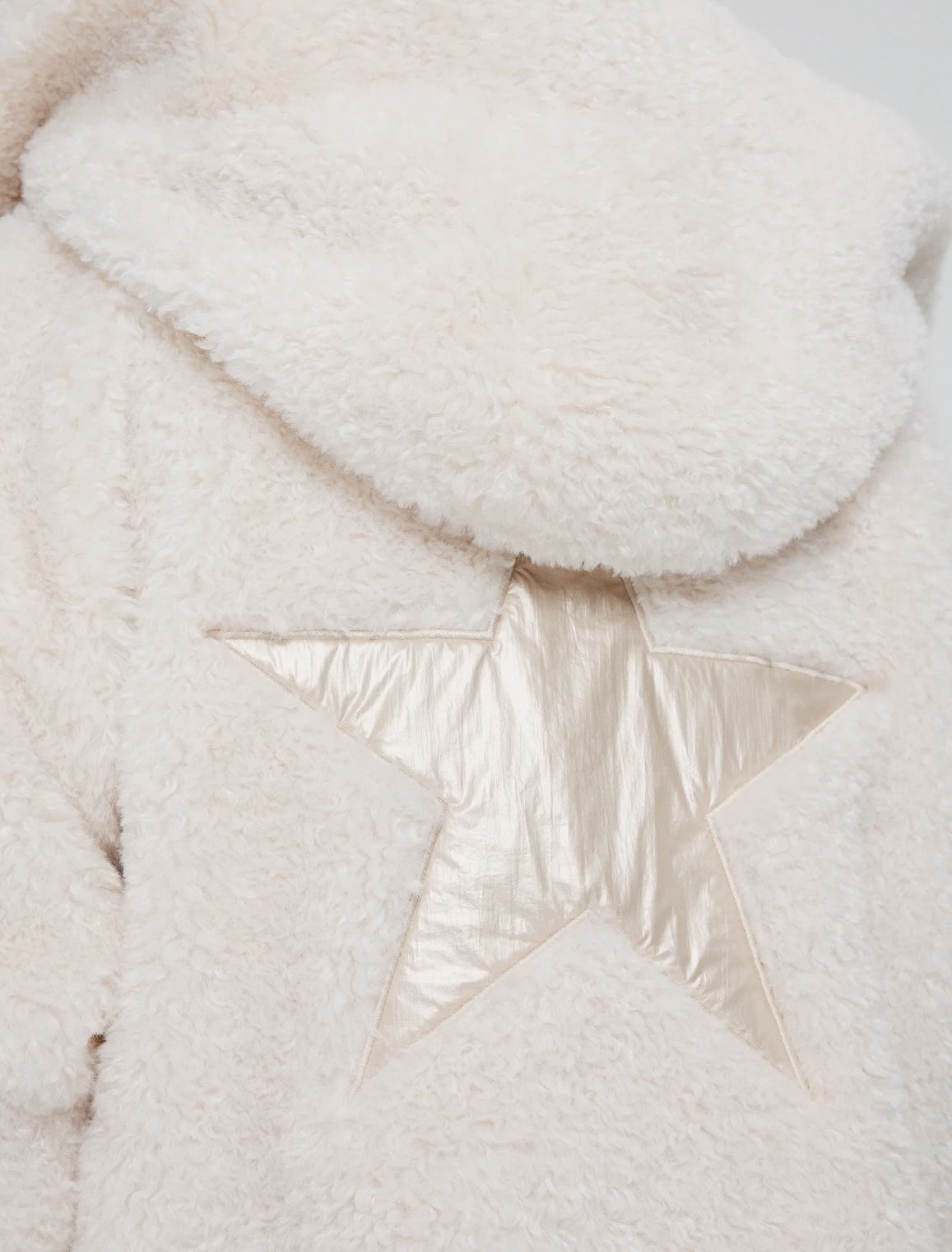 Ginny Shaggy Short - White