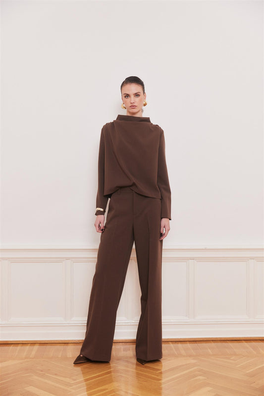 Reign Tailored Extra Wide