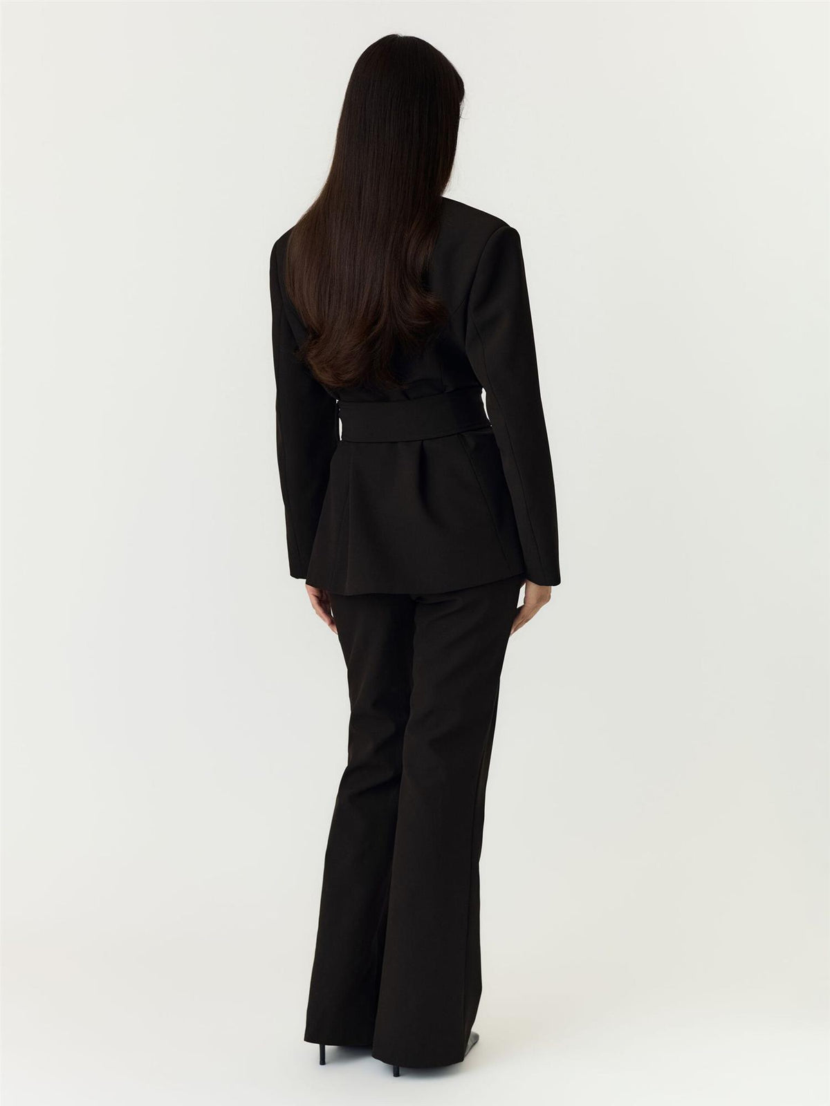 YasTravy Blazer - Black