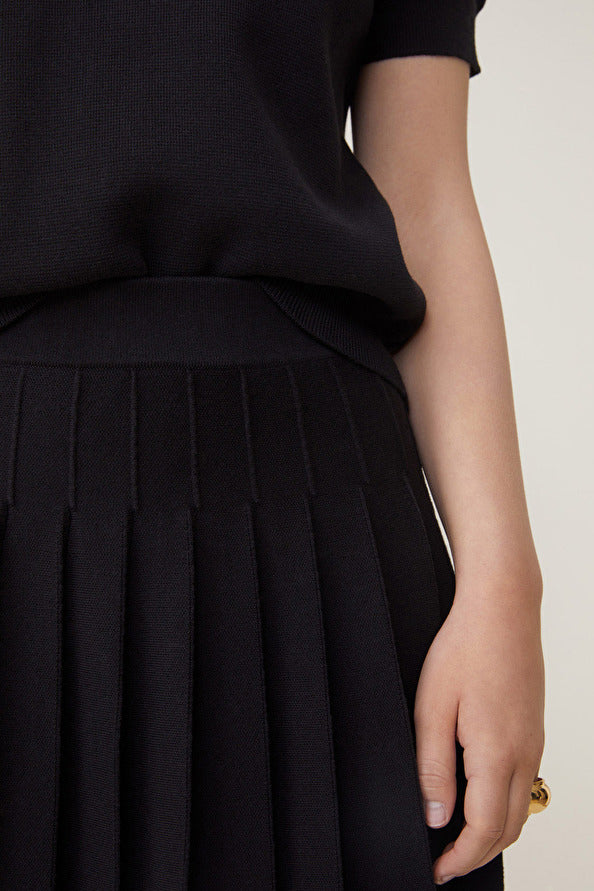Falda Skirt Sort