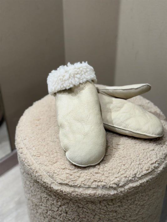 Semsket votter beige