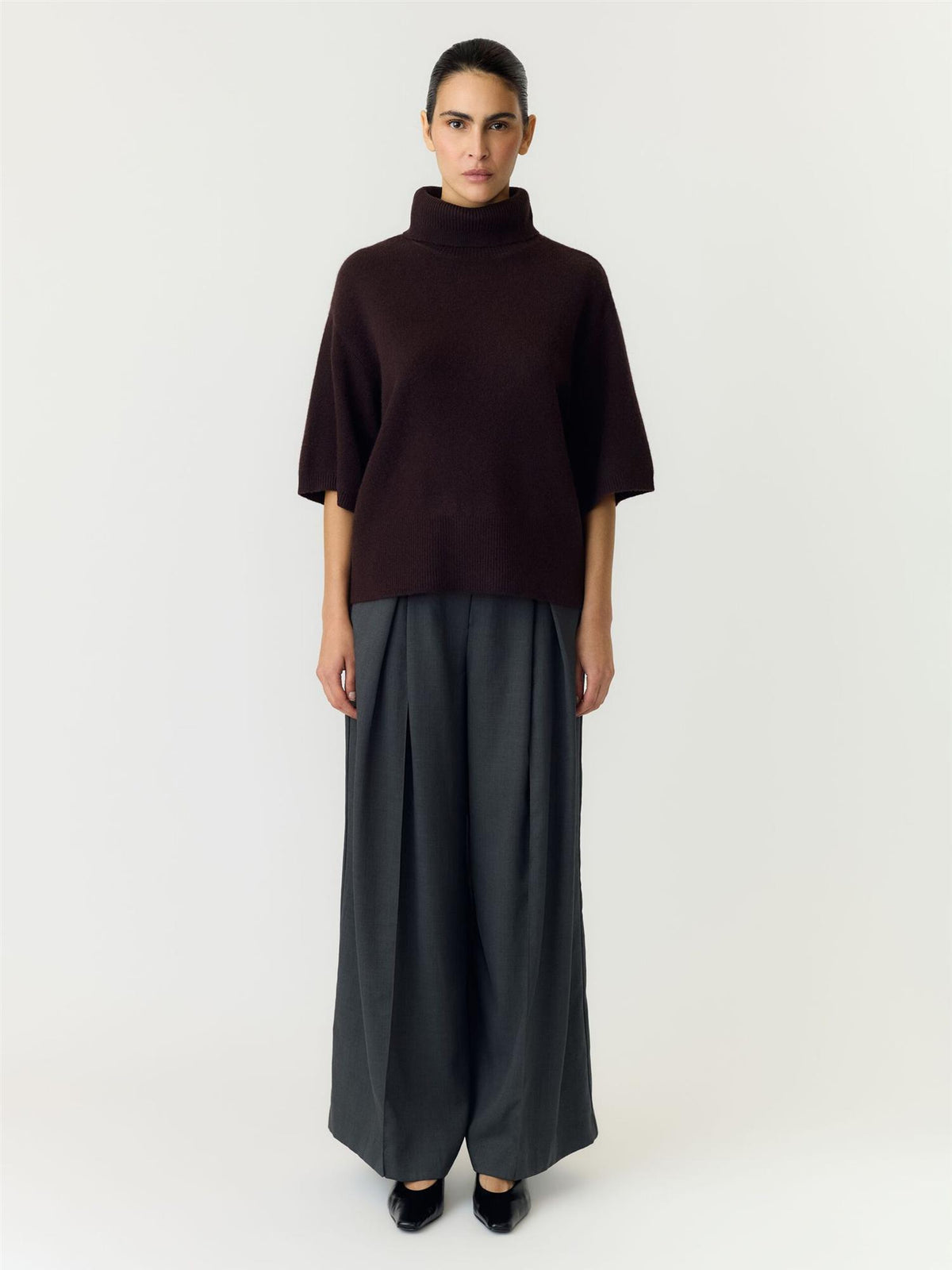 YasEmila Wool Knit Pullover - Coffee Bean